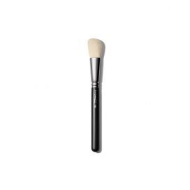 M.A.C 168s Large Angled Contour Brush