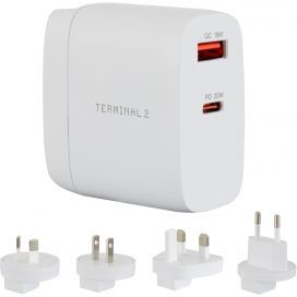 Terminal 2 Universal Travel Adaptor 2 USB PD 20W