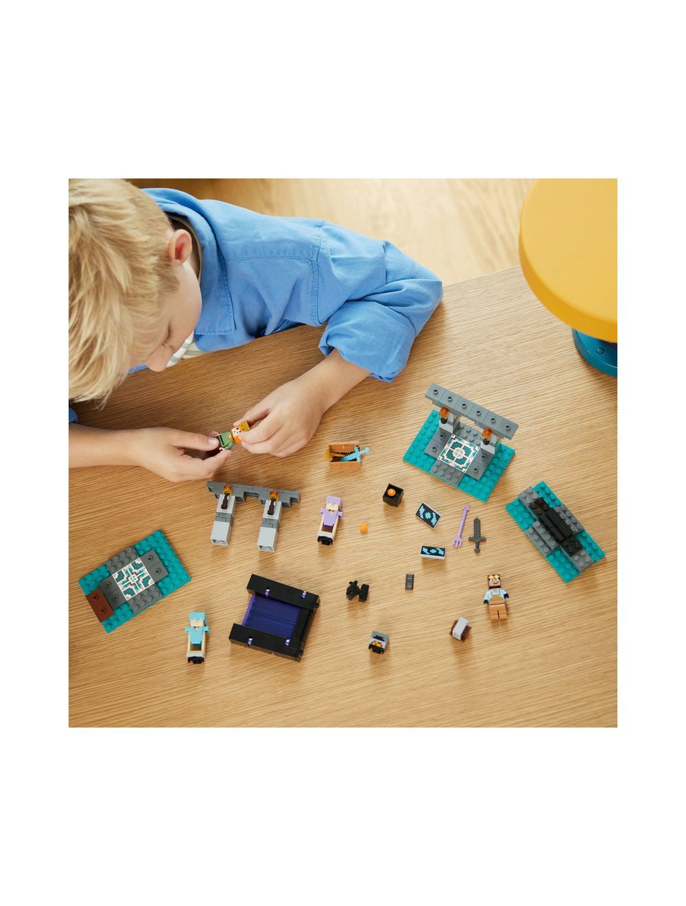 LEGO® Minecraft® The Armoury Building Adventure 21252